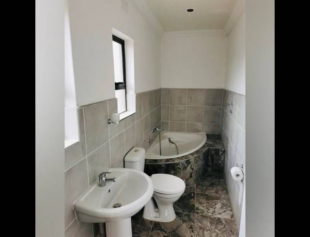2 BEDROOM PROPERTY TO RENT IN DALPARK